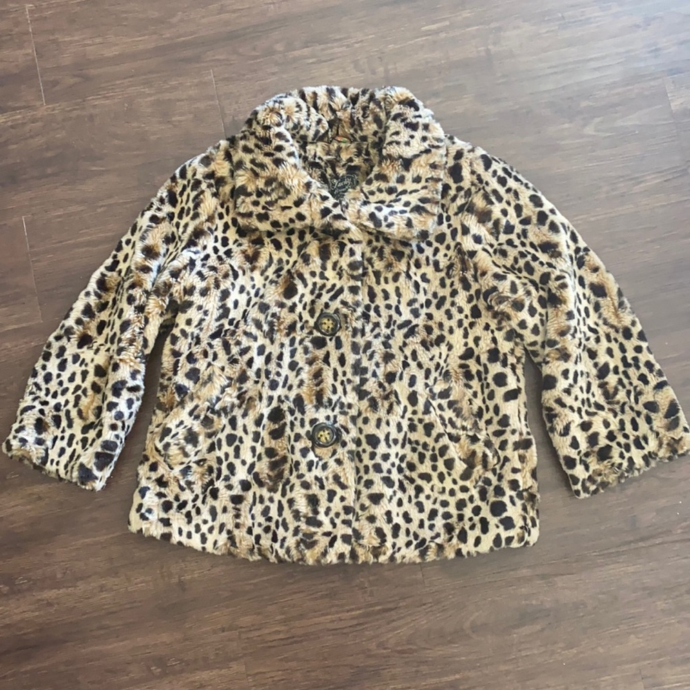 Cropped lucky brand leopard faux fur jacket